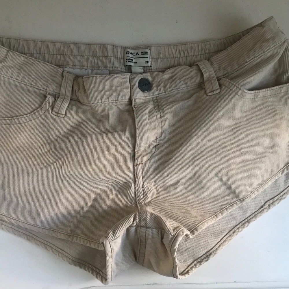 RVCA quordorohy shorts size 28